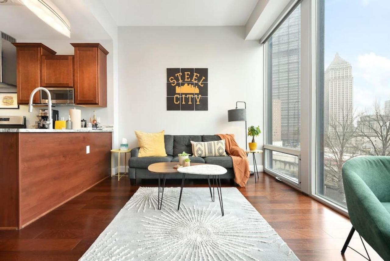 Hostwise Stays - The Washington At Chatham - Free Parking, Private Gym, Skyline Views! Pittsburgh Ngoại thất bức ảnh