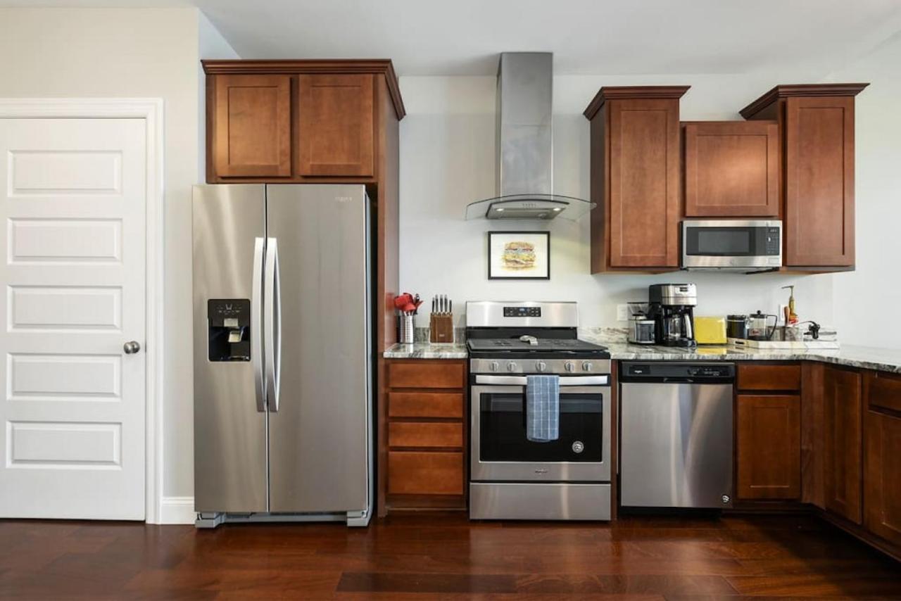Hostwise Stays - The Washington At Chatham - Free Parking, Private Gym, Skyline Views! Pittsburgh Ngoại thất bức ảnh