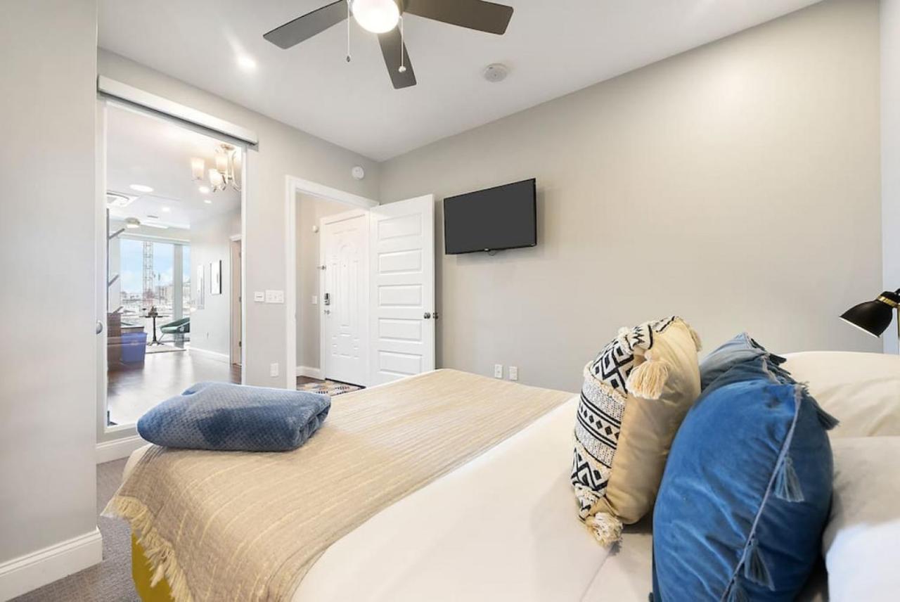 Hostwise Stays - The Washington At Chatham - Free Parking, Private Gym, Skyline Views! Pittsburgh Ngoại thất bức ảnh